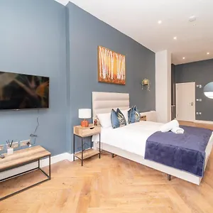  Apartment Morden Studio Flat Moments Away From Seafront United Kingdom